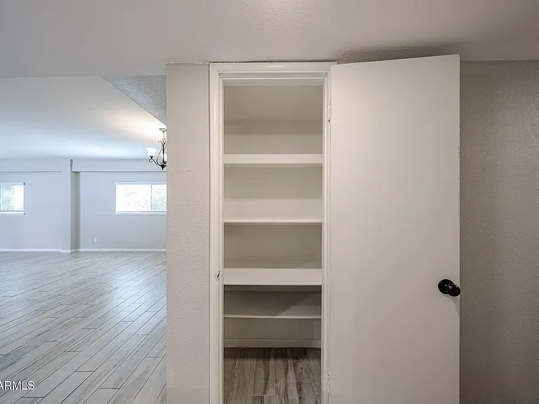 351 E Thomas Rd #D201 — Photo 24