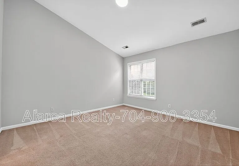 9205 Mitchell Glen Dr — Photo 7