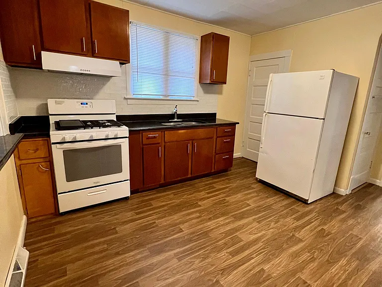 209 Circle Rd — Photo 12