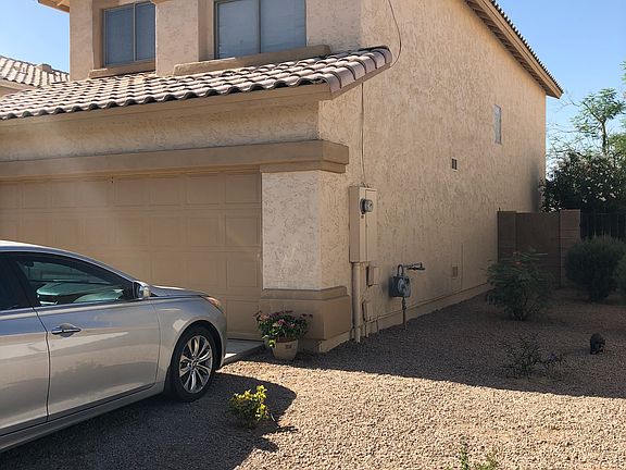 3rd image of 751 E Glenmere Dr