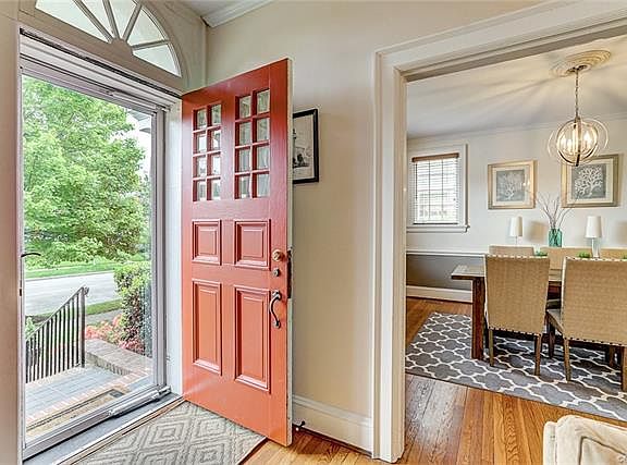 4th image of 4015 Wythe Ave