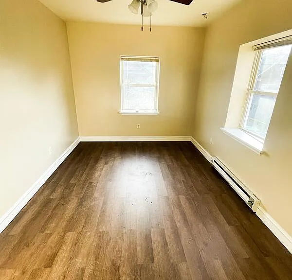 3500 Elm St #6 — Photo 1