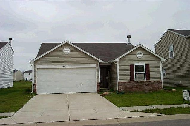 1st image of 11904 Brocket Cir