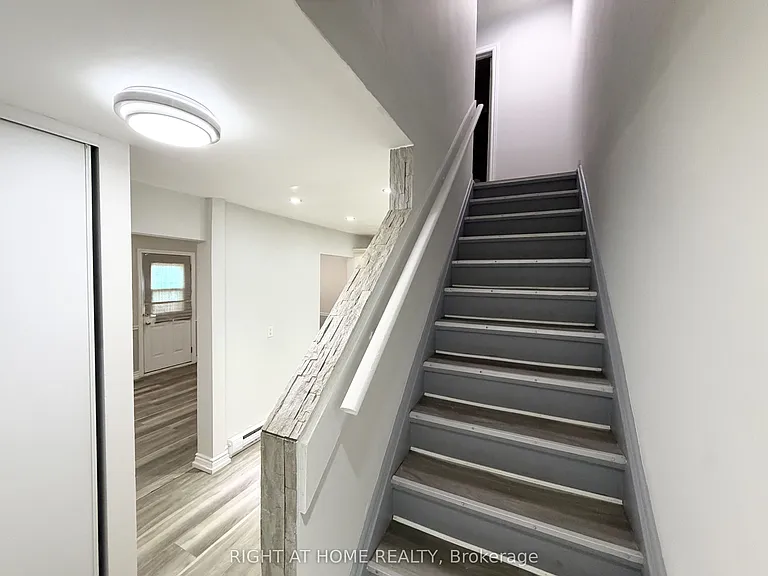 1010 Glen St #91 — Photo 11