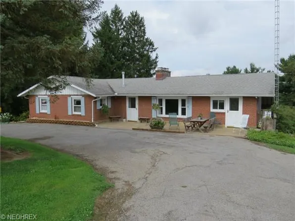 145 Allegheny Rd SE, Carrollton, OH 44615