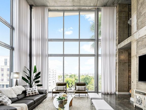 3rd image of 445 N Andrews Avenue #402