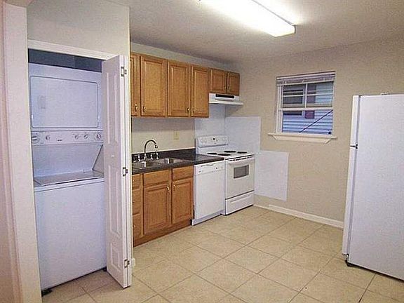 5th image of 1523 Seminole Ave