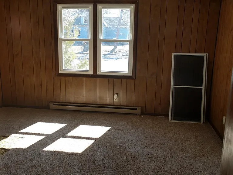 702 Main St — Photo 9