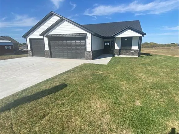 78 Casper St, Garden City, MO 64747