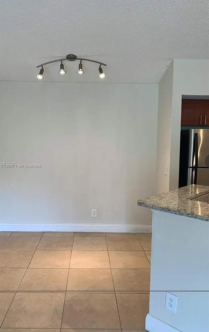 Isles At Lago Mar Condo — Photo 4