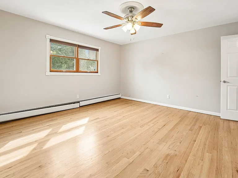 19 Acorn Rd #1 — Photo 13