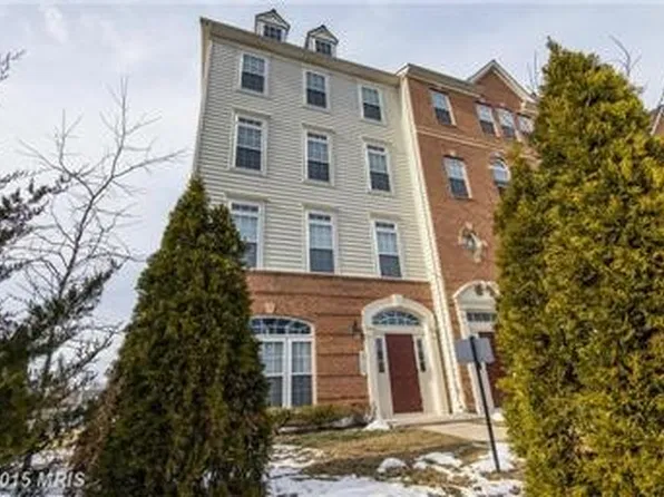 5725 Callcott Way #5725T, Alexandria, VA 22312