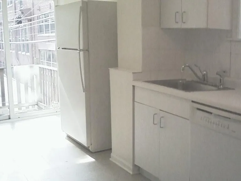 3942 N Hermitage Ave #2 — Photo 5