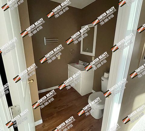 5th image of 700 S Brown St Suite 1