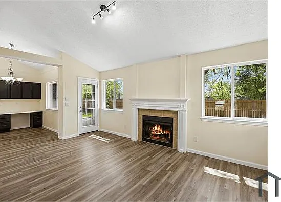7606 Clairmont Ave — Photo 6