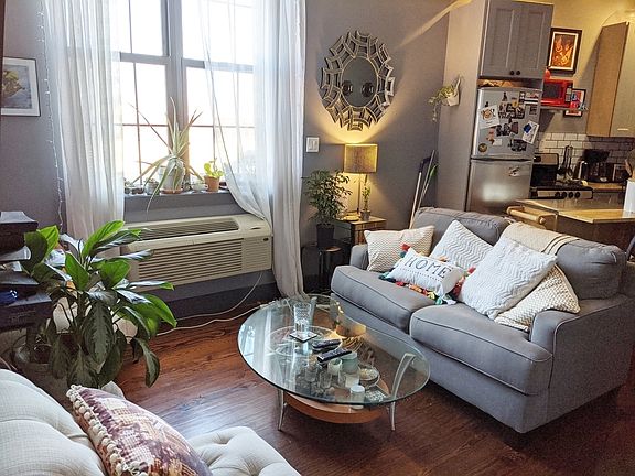 3rd image of 25 Spencer Pl #5
