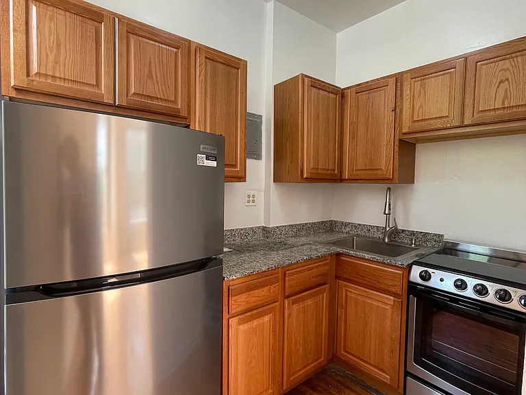 401 Convent Ave #3C — Photo 3