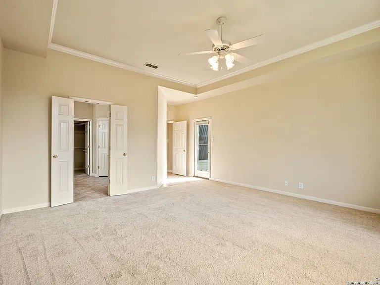 23715 Legend Crst — Photo 15