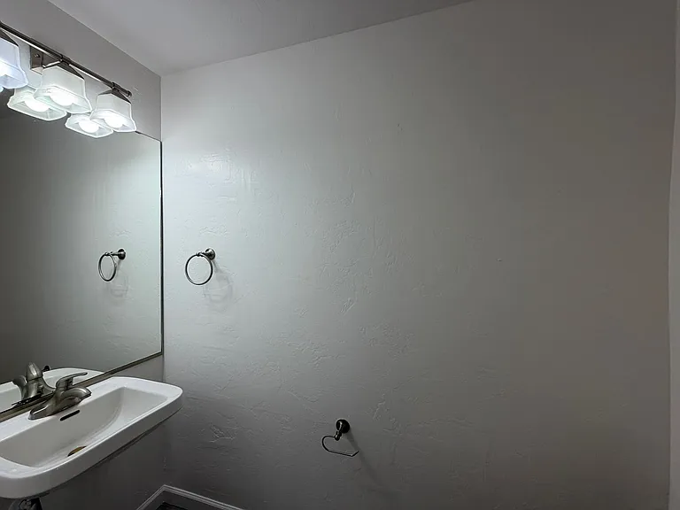 Hedrick1741 — Photo 22