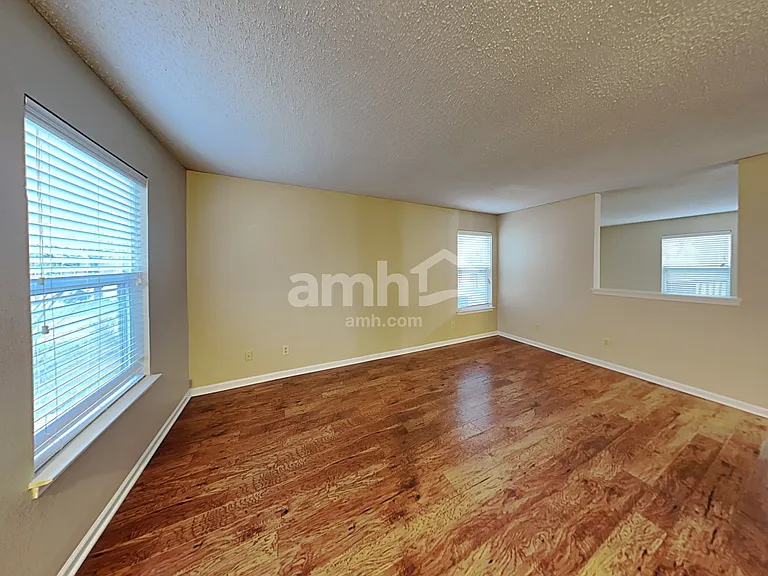10868 Delphi Dr — Photo 6