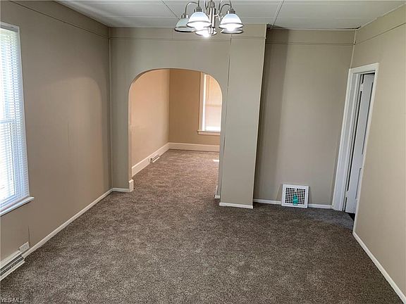 3rd image of 10 Tremble Ave