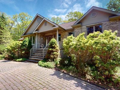 147 Fetlock Dr, Lords Valley, PA, 18428