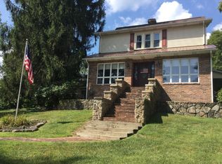 100 Goddard Ave, Fayetteville, WV