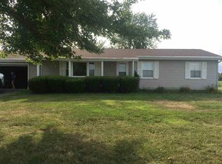 12310 N Us 24 Hwy, Lewistown, IL 61542