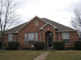 4709 Bobtown Rd, Garland, TX 75043