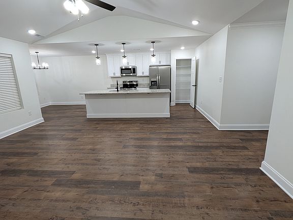 4th image of 659 Snowflower Cir