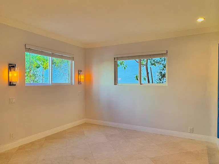 11815 Darlington Ave #1 — Photo 5