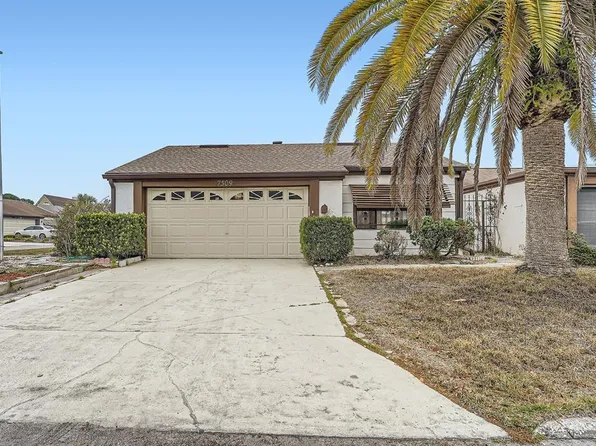 7509 Rocky Point Dr, Hudson, FL 34667