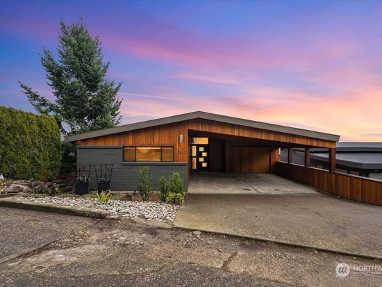 7362 56th Avenue NE, Seattle, WA 98115