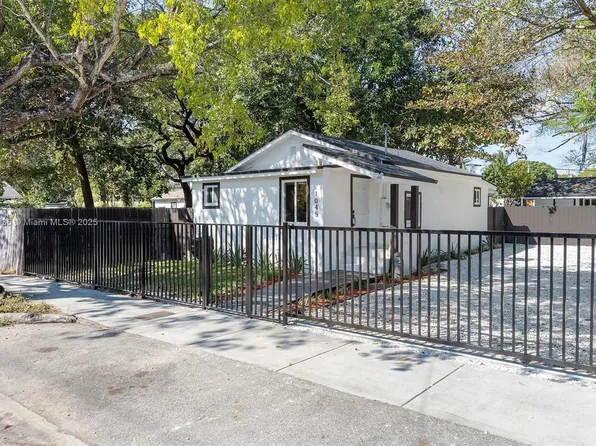 1045 NW 55th Ter, Miami, FL 33127