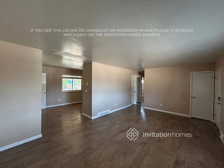 9174 Lander St — Photo 5