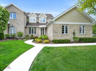 16810 Cardinal Dr, Orland Park, IL 60467