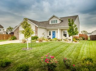 15519 Twin Willow Dr, Huntertown, IN 46748