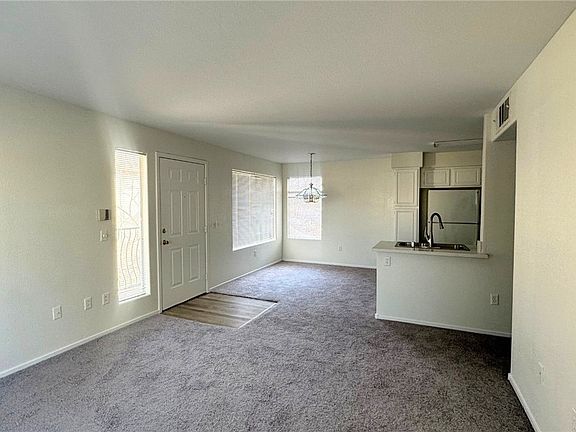 4th image of 5710 E Tropicana Ave Unit 2112