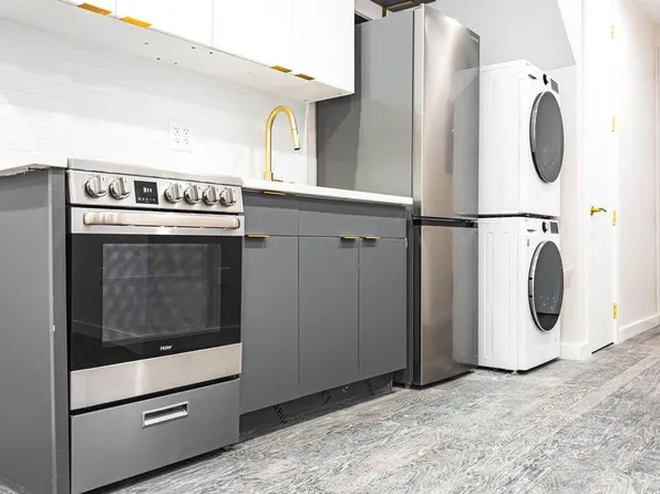 81 Beadel St, Brooklyn, NY