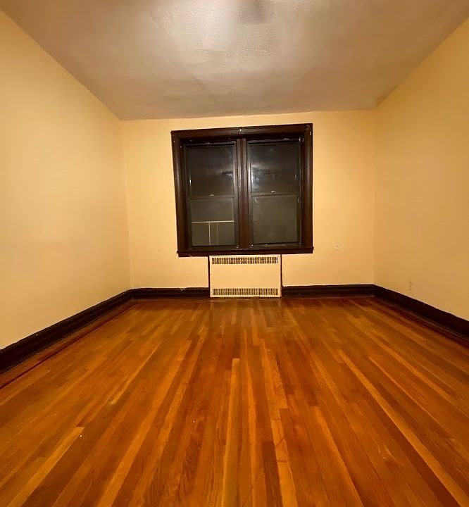 1st image of 341 E 19th St APT 4E