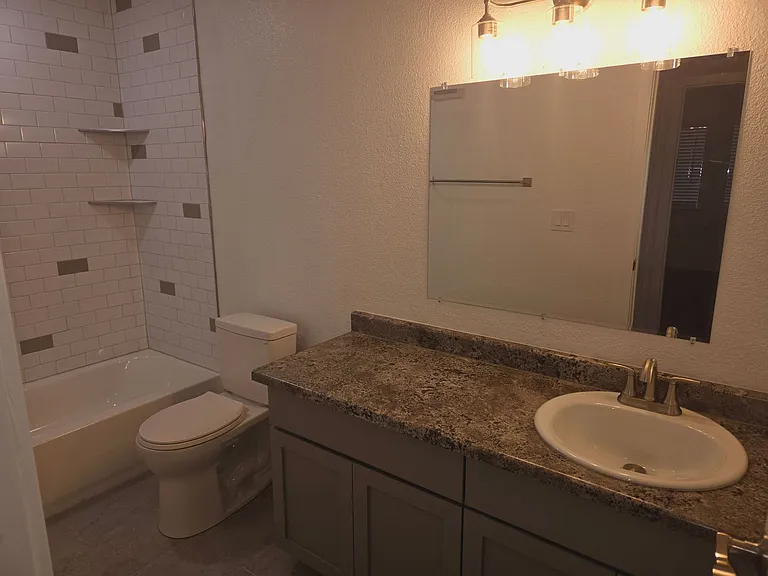 1385 W University Ave #3-124 — Photo 29