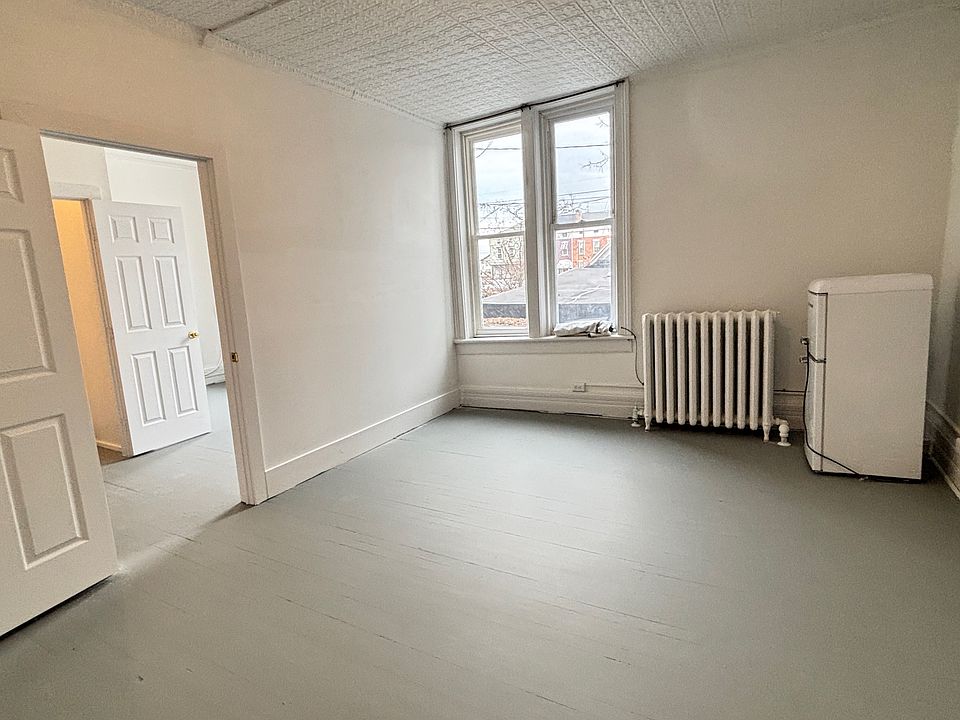 Main Room - 612 Warren Street #2