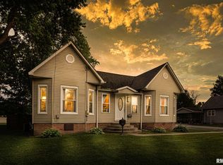 1701 W Chestnut St, Marion, IL 62959