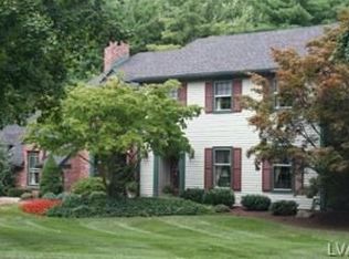 2545 Hawthorn Cir, Emmaus, PA 18049
