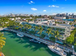 Palau, Miami Beach, FL 33139
