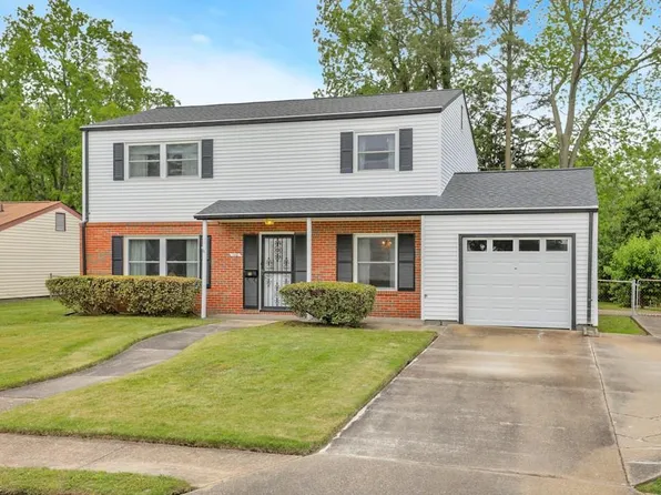 110 Greenwell Dr, Hampton, VA 23666