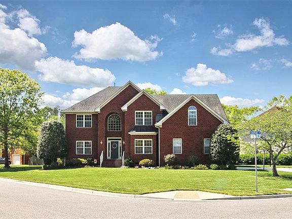 This elegant 2 story Transitional has been lovingly maintained by the original owner. Come in for a visit!