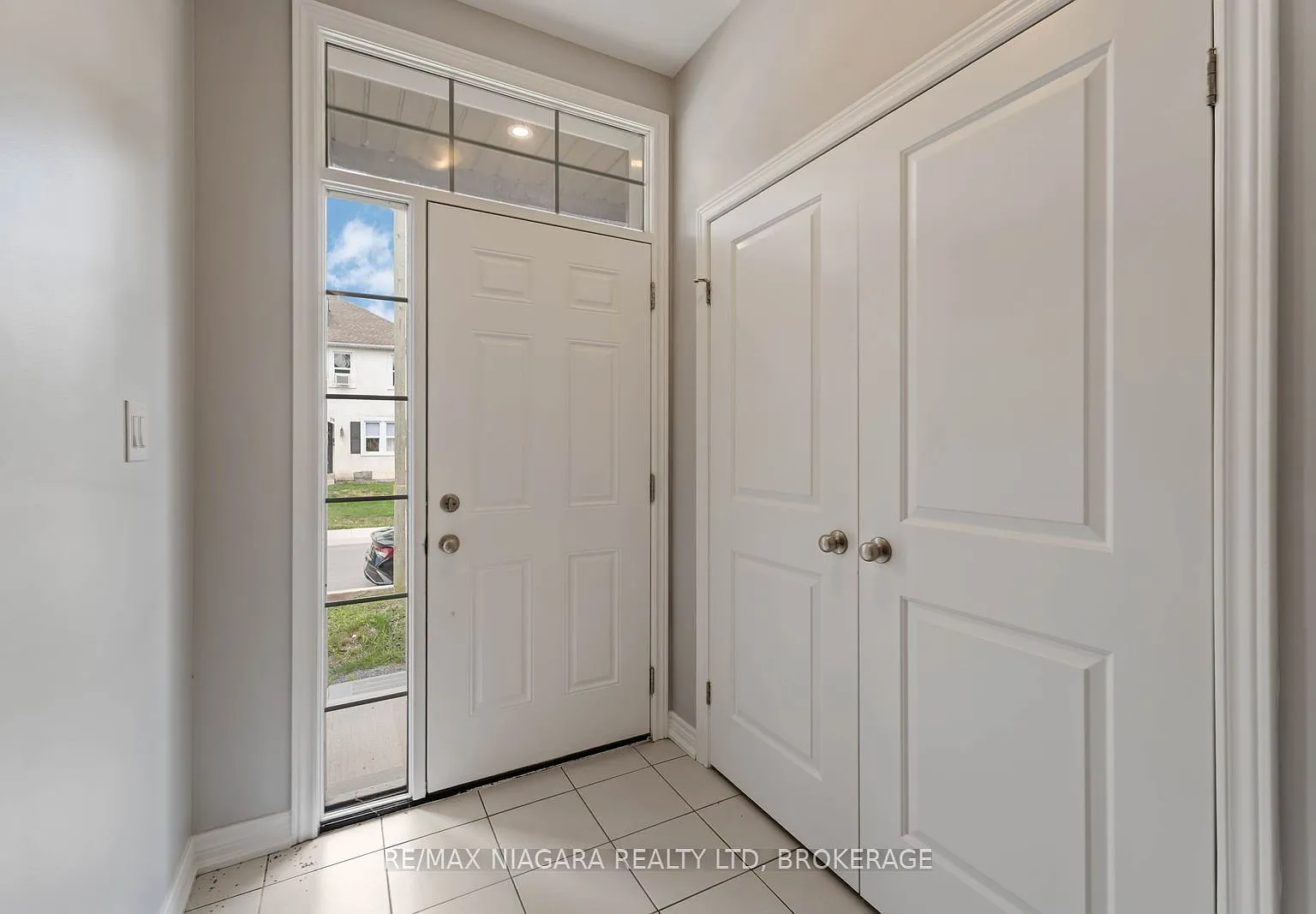 6 bed, $3,700 — Photo 2