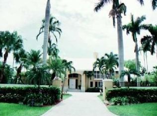 460 Leucadendra Dr, Coral Gables, FL 33156