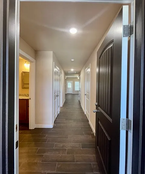 410 Rama St — Photo 2
